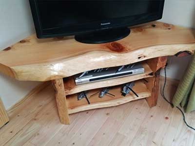 木製手作りテレビ台